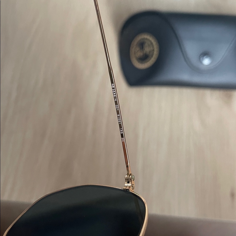 Ray-Ban sunglasses - Picture 5 of 7